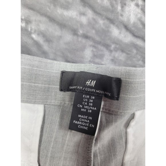 Women's H&M Skinny Fit Cropped cuffed Dress Pants Gray white striped Sz 38 40x29 - Picture 6 of 10